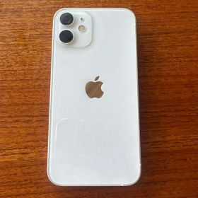 Apple iPhone 12 ホワイト 本体
