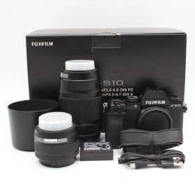 【ほぼ新品】ショット数5604 FUJIFILM 富士フイルム X-S10 Wズームレンズキット ブラック JS129-02143
