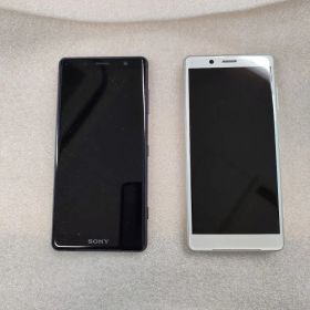 SONY Xperia XZ2 Compact 美品（並品オマケ付き）
