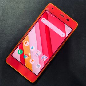 【訳あり品】Qua phone QZ au 32GB KYV44 レッド SIMロック解除済み