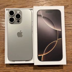 Apple iPhone 16 Pro 本体
