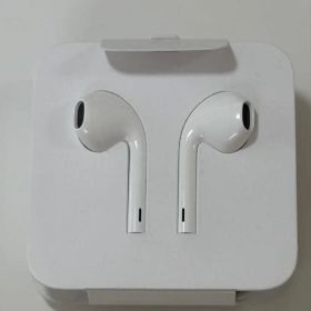 EarPods Apple 純正 有線イヤホン ライトニングケーブル