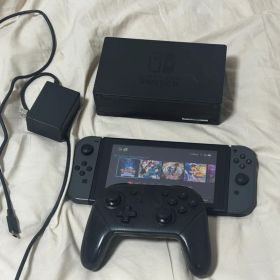 任天堂Switchセット（プロコン・ドック・128GB microSD付き）