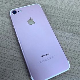 × 【ジャンク品・SIMロックあり】 iPhone7 画面ひび割れあり 128G 【スマホ】 【3】
