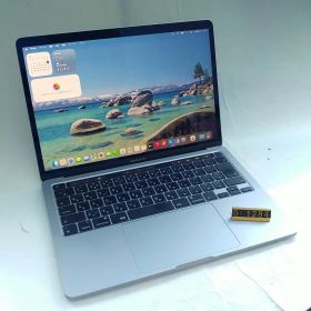 MacBook Pro 2020 13㌅ i5 16G SSD 499G