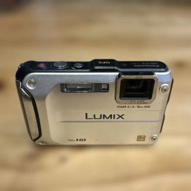 動作未確認 Panasonic LUMIX DMC-FT3 防水デジカメ