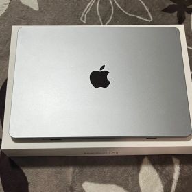 MacBook Air M2 13インチ 2022 8GB 256GB 美品