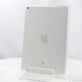 ソフマップ 〔中古品〕 iPad 第6世代 32GB シルバー MR7G2J／A Wi-Fi【297】