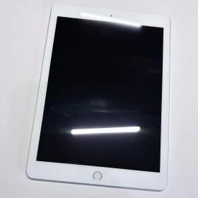 美品！iPad 第6世代 32Gバッテリー100％ Wi-Fi Cellular