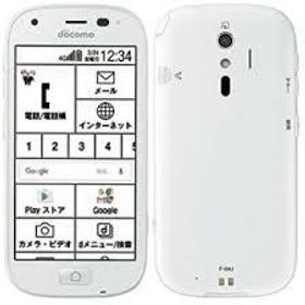 新品同様 F-04J らくらくスマートフォン4 ホワイト