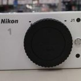 ミラーレス一眼セット Nikon 1 J1 標準ズームレンズキット(液晶キバミ) NIKON