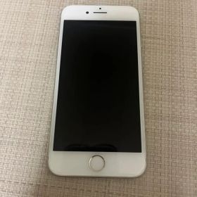 Apple iPhone 8 シルバー 本体 64GB
