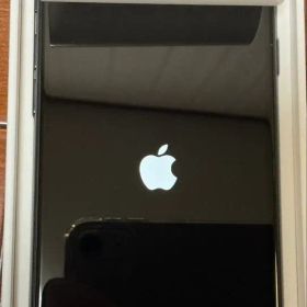 iPhone SE 第2世代 ブラック 128GB エクスプレス交換品