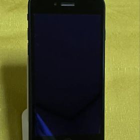 iPhoneSE第2世代 128GB ブラック スマホスタンド付き
