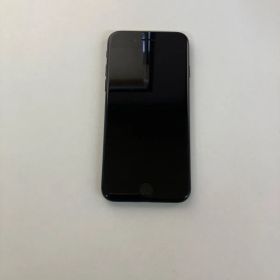 iPhone SE第3世代 64GB 001