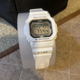 CASIO G-SHOCK G-LIDE ホワイト