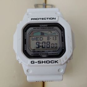 CASIO G-SHOCK G-LIDE ホワイトGLX5600