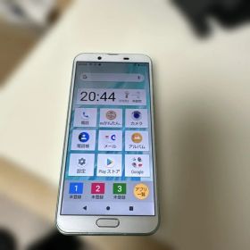 AQUOS SENSE2