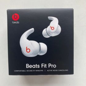 開封通電後発送)最後4点)Beats Fit Pro ワイヤレスイヤホン ＠白