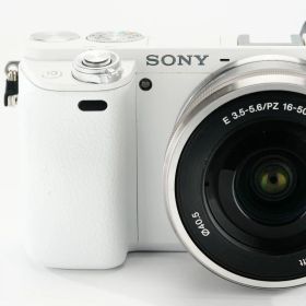 極美品 SONY α6000 おしゃれなホワイト SELP1650 243