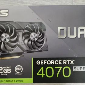 ASUS DUAL GeForce RTX 4070 SUPER 本体