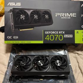ASUS PRIME GeForce RTX 4070 SUPER 本体