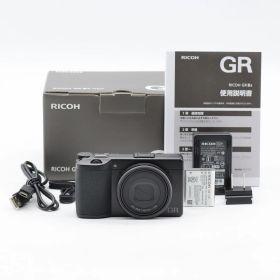 【ショット数62】RICOH GR IIIx HDF 特別モデル｜焦点距離40mm HDF搭載 コンパクトデジタルカメラ｜高画質スナップ・街撮り向け リコー【中古】