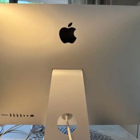 Apple iMac Retina 5K 27インチ Late 2015