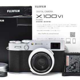【返品保証】★極上美品★フジフイルム FUJIFILM X100VI シルバー《ショット数323回》二言語モデル #8371