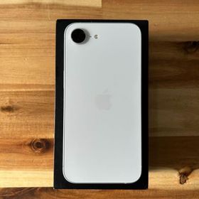 新品同様 バッテリー100％ iPhone 17e 256G SIMフリー
