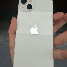 iPhone13 ホワイト バッテリー残量78% SIMフリー