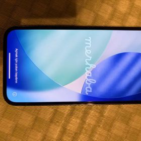 Apple iPhone 13 本体 ミッドナイト
