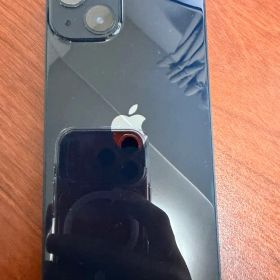 Apple iPhone 13 本体 ブラック