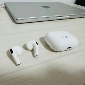 Apple AirPods 第3世代