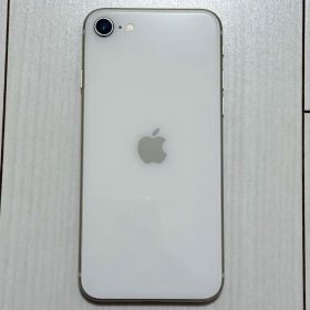 iPhone se 3 ホワイト 64GB