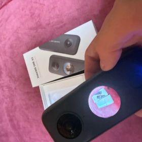 Insta360 ONE X2 本体