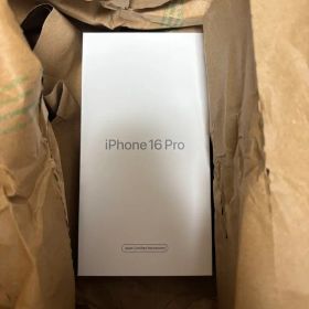 Apple iPhone 16 Pro 128GB 認定整備済製品 ナチュラル