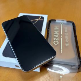 【美品】Apple iPhone 16 Pro max 256gb おまけ付き