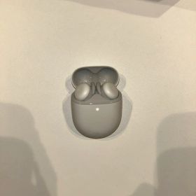 Google Pixel Buds A-Series 本体
