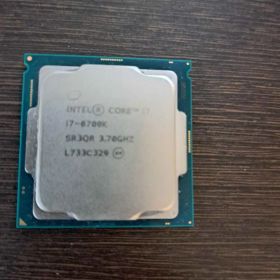CPU Intel Core i7 8700K 3.7GHz 6コア12スレッド
