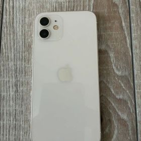 Apple iPhone 12 本体 ホワイト64ギガ