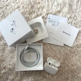 AirPods 第2世代 MV7N2J/A 新品 10,800円 中古 9,480円 | ネット最安値