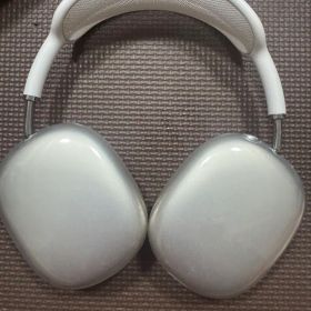 Apple AirPods Max 2スターライト