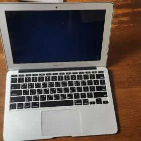 MacBook Air 11インチ RAM8GB early 2014
