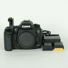 [良品 | バッテリー2個付] Canon EOS 7D Mark II | Canon EF-Sマウント
