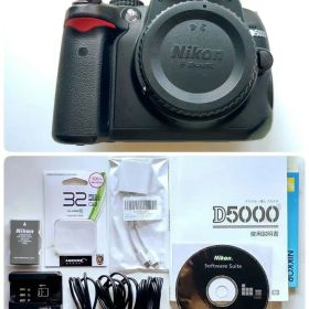 ◆美品◆スマホ転送！Nikon D5000 ボディ本体+付属品+おまけ多数