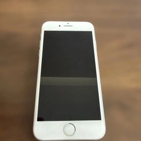 Apple iPhone 8 シルバー 本体 simfree
