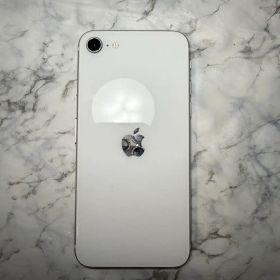 Apple iPhone SE 第2世代 本体 ホワイト