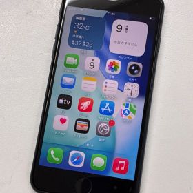 iPhone SE 第3世代 64GB ミッドナイト SIMフリー バッテリー83% 動作品