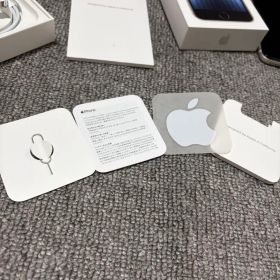 (美品）iPhonese第3世代64GB最大バッテリー容量86%